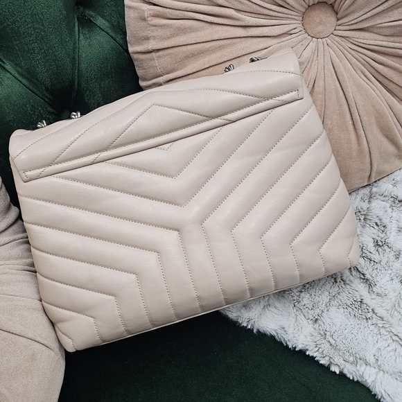 SAINT LAURENT Medium Monogram Loulou Puffer Bag - Picture 5 of 7